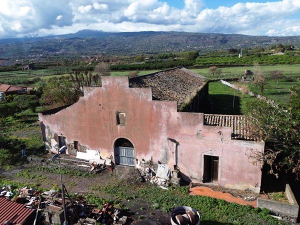 casa indipendente in vendita a Mascali in zona Fondachello