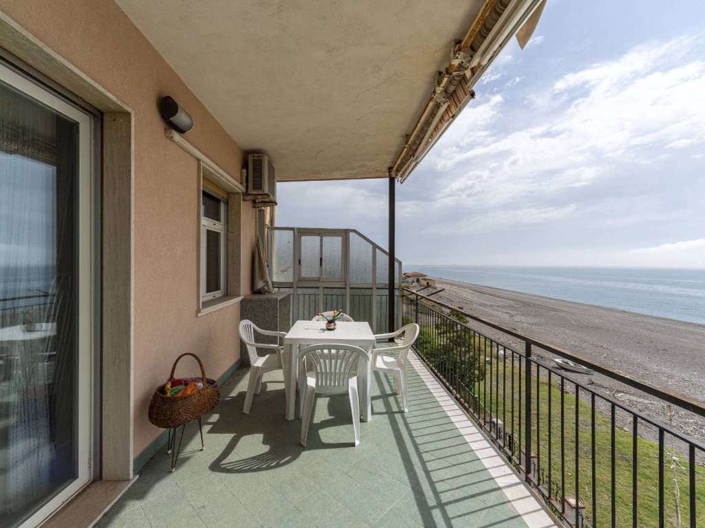 appartamento in vendita a Mascali in zona Fondachello