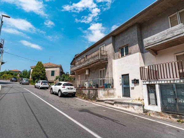 appartamento in vendita a Mascali in zona Puntalazzo