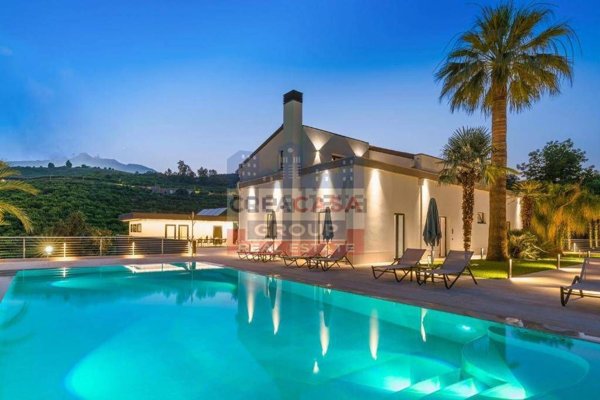 casa indipendente in vendita a Mascali