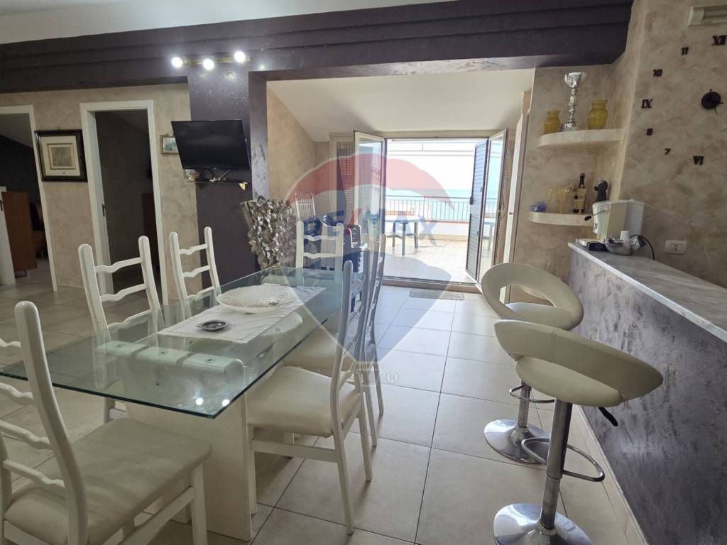 appartamento in vendita a Mascali in zona Fondachello