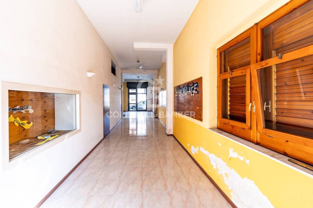 negozio in vendita a Mascali