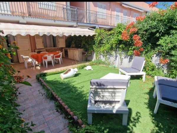 appartamento in vendita a Mascali in zona Fondachello