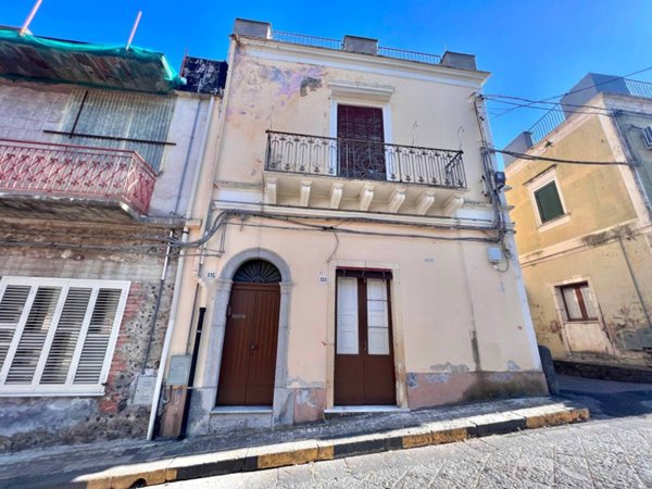 casa indipendente in vendita a Mascali in zona Nunziata