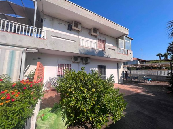 appartamento in vendita a Mascali in zona Fondachello