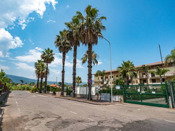 appartamento in vendita a Mascali in zona Fondachello