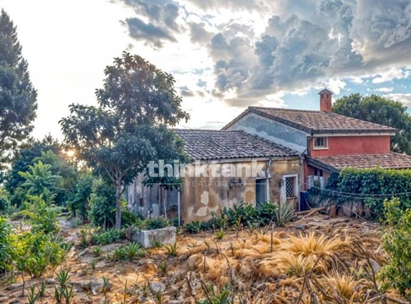 casa indipendente in vendita a Mascali in zona Montargano