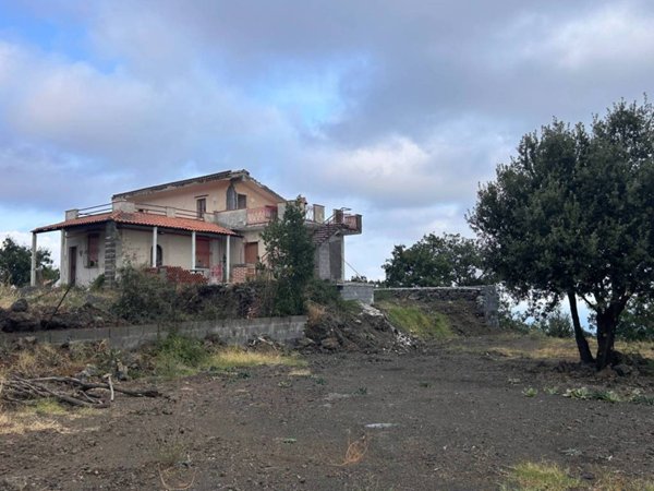 terreno agricolo in vendita a Mascali in zona Montargano