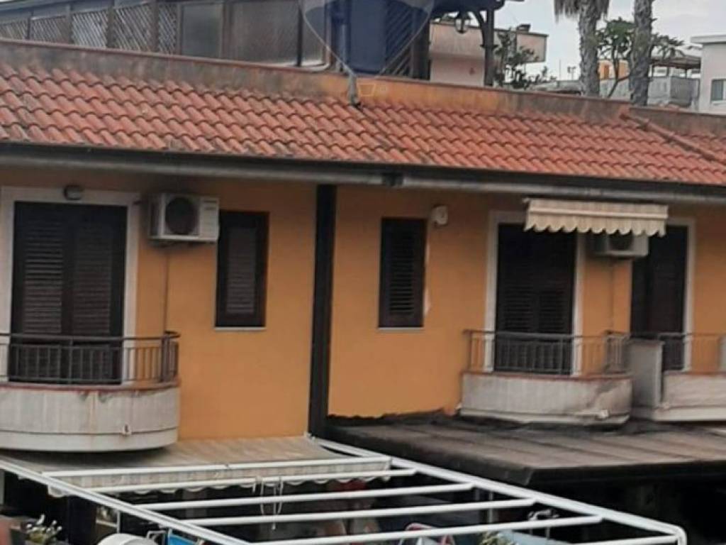 casa indipendente in vendita a Mascali in zona Sant’Anna