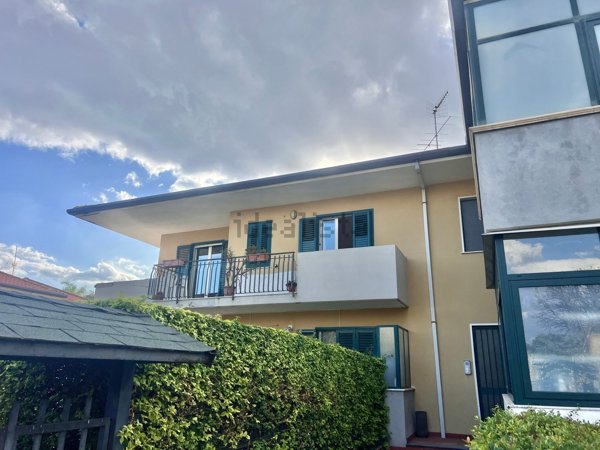 appartamento in vendita a Mascali in zona Carrabba