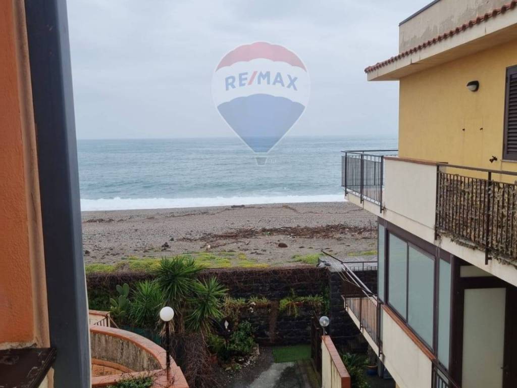 casa indipendente in vendita a Mascali in zona Fondachello