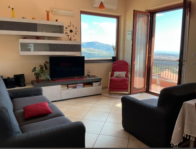 casa indipendente in vendita a Mascali in zona Santa Venera