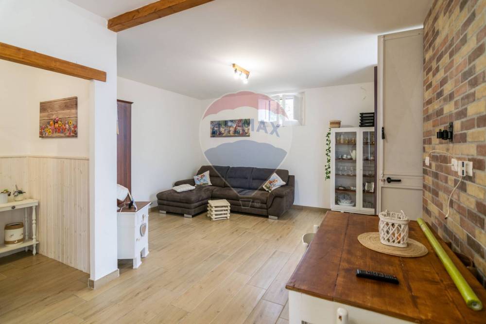 casa indipendente in vendita a Mascali in zona Puntalazzo