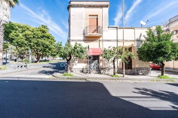 locale commerciale in vendita a Mascali