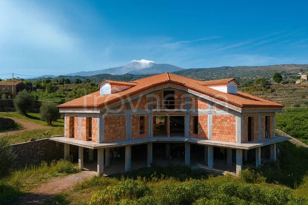 casa indipendente in vendita a Mascali in zona Fondachello