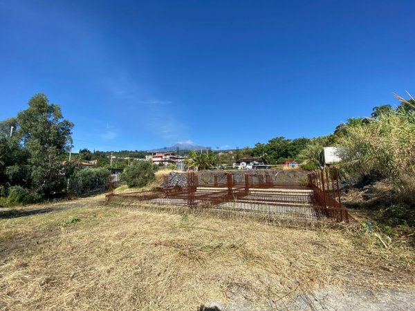 terreno edificabile in vendita a Mascali in zona Nunziata