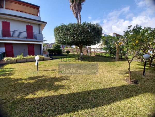 appartamento in vendita a Mascali in zona Fondachello