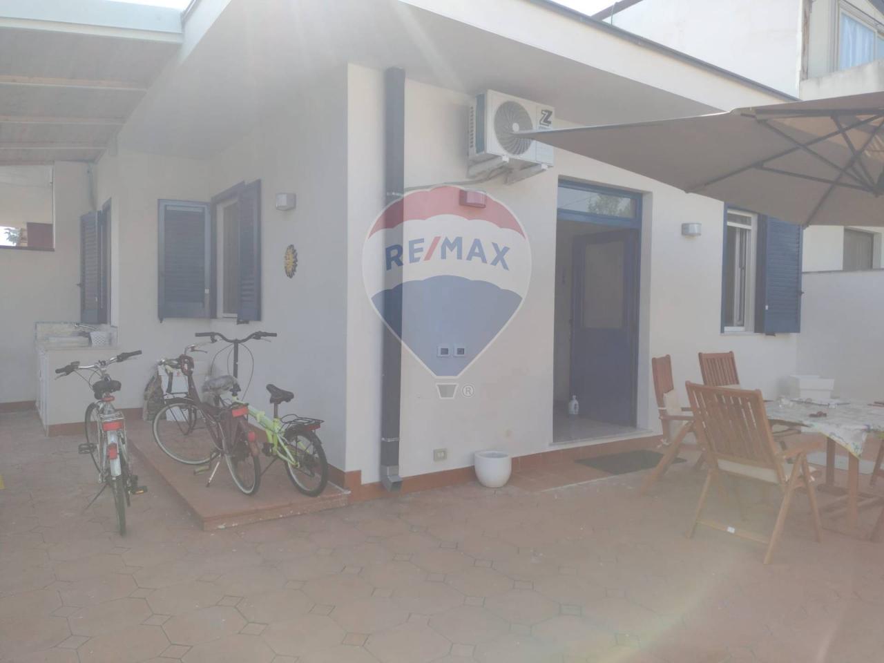 casa indipendente in vendita a Mascali in zona Fondachello