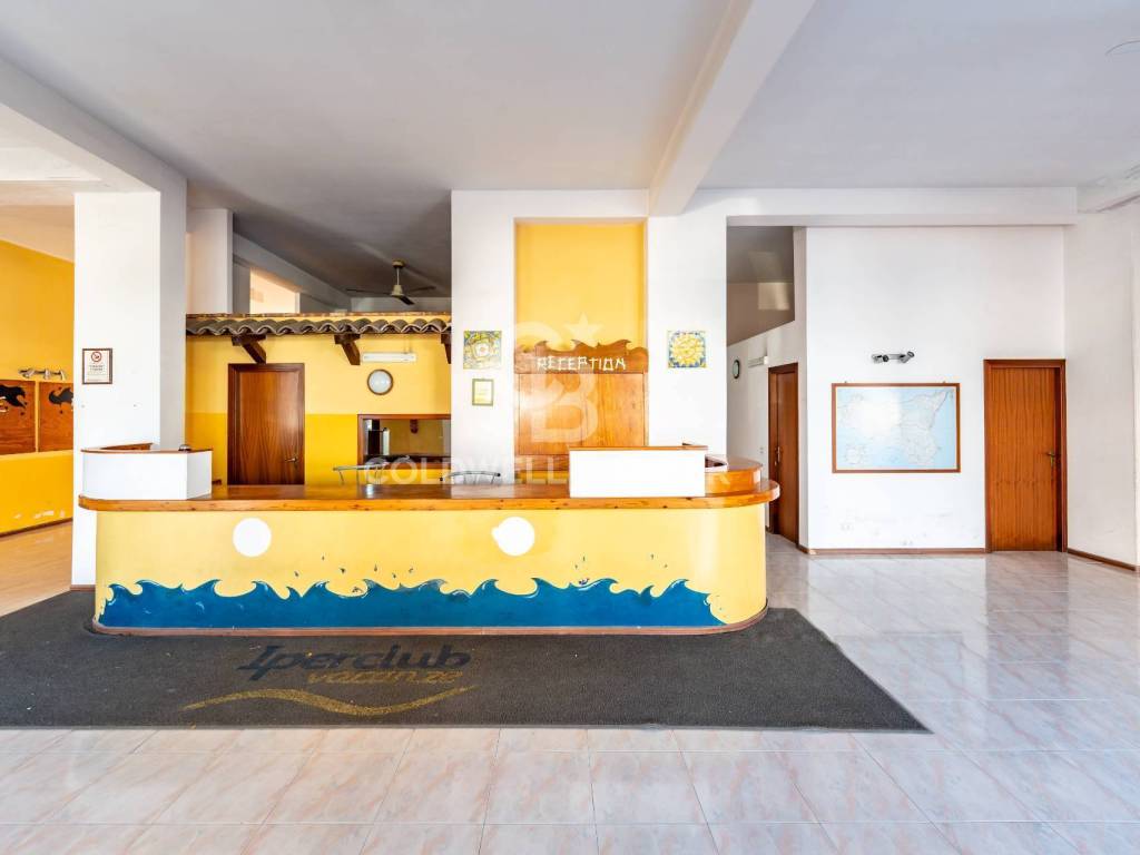 negozio in vendita a Mascali