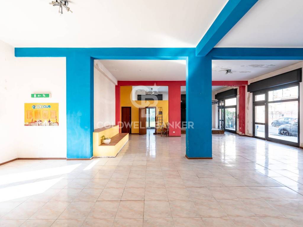 negozio in vendita a Mascali