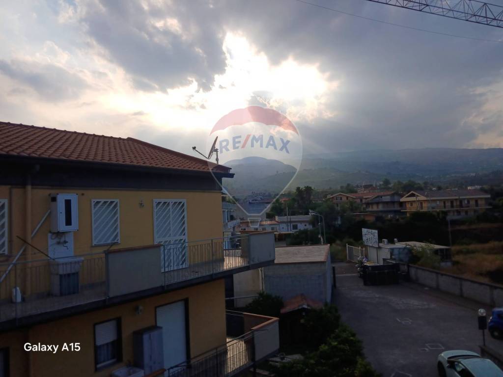 appartamento in vendita a Mascali in zona Carrabba