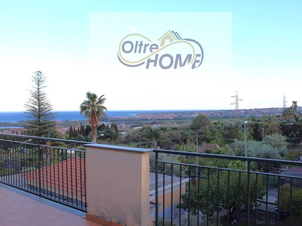 casa indipendente in vendita a Mascali in zona Sant'Antonino