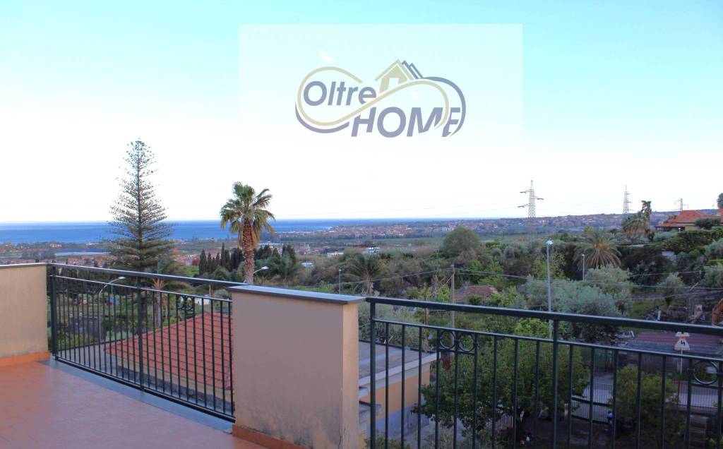 casa indipendente in vendita a Mascali in zona Sant'Antonino