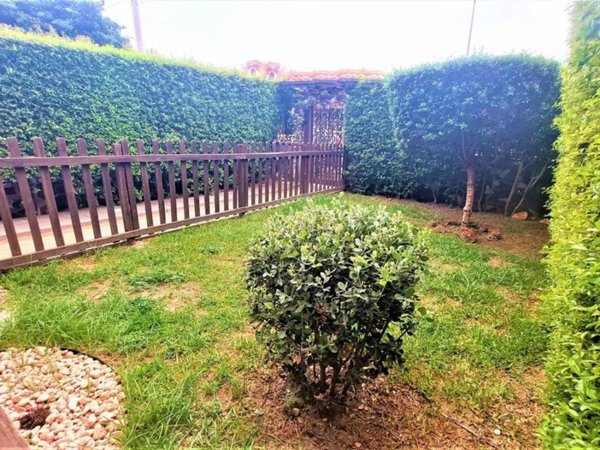 casa indipendente in vendita a Mascali in zona Fondachello