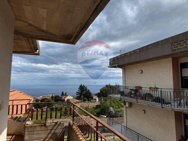 appartamento in vendita a Mascali in zona Puntalazzo