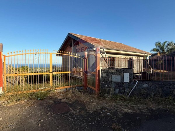 appartamento in vendita a Mascali in zona Santa Venera