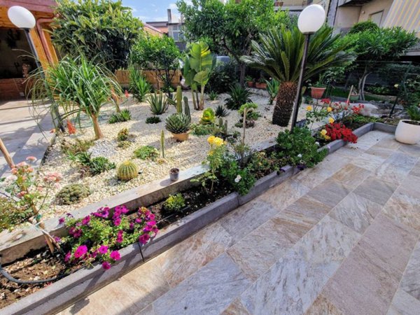 casa indipendente in vendita a Mascali in zona Nunziata