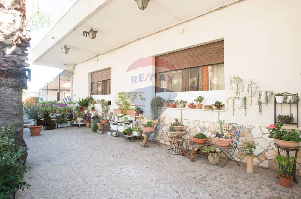 casa indipendente in vendita a Mascali in zona Sant’Anna
