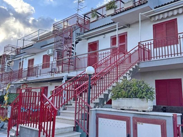 appartamento in vendita a Mascali in zona Fondachello