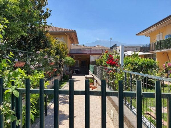 appartamento in vendita a Mascali in zona Fondachello