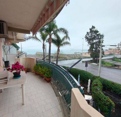 appartamento in vendita a Mascali in zona Fondachello