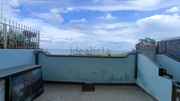 appartamento in vendita a Mascali in zona Fondachello