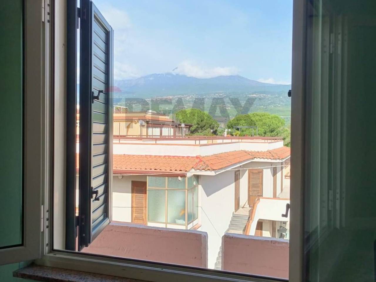 casa indipendente in vendita a Mascali in zona Fondachello