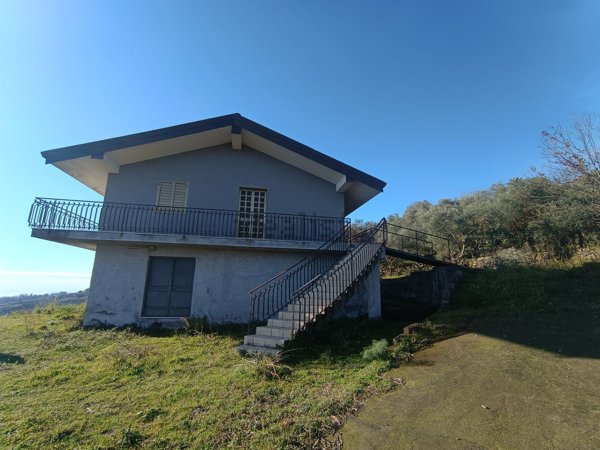 casa indipendente in vendita a Mascali in zona Montargano