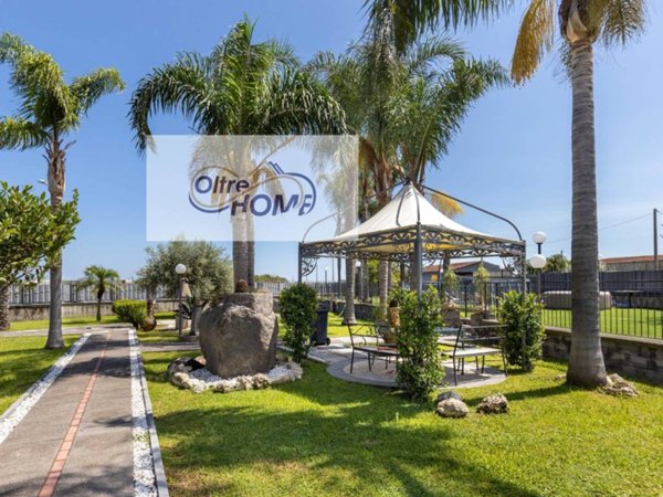 casa indipendente in vendita a Mascali