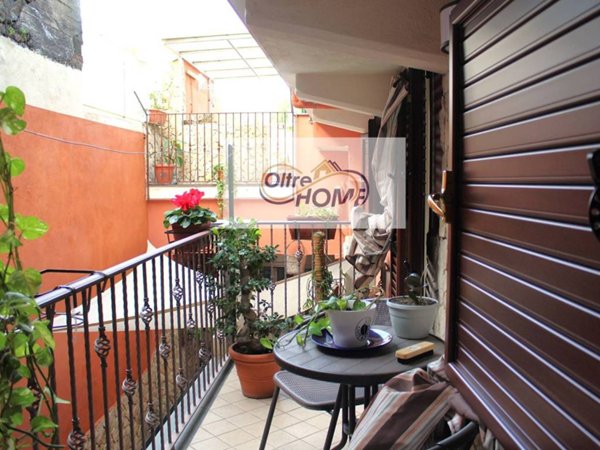 intera palazzina in vendita a Mascali in zona Carrabba