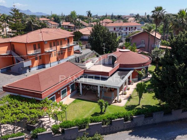 casa indipendente in vendita a Mascali in zona Fondachello