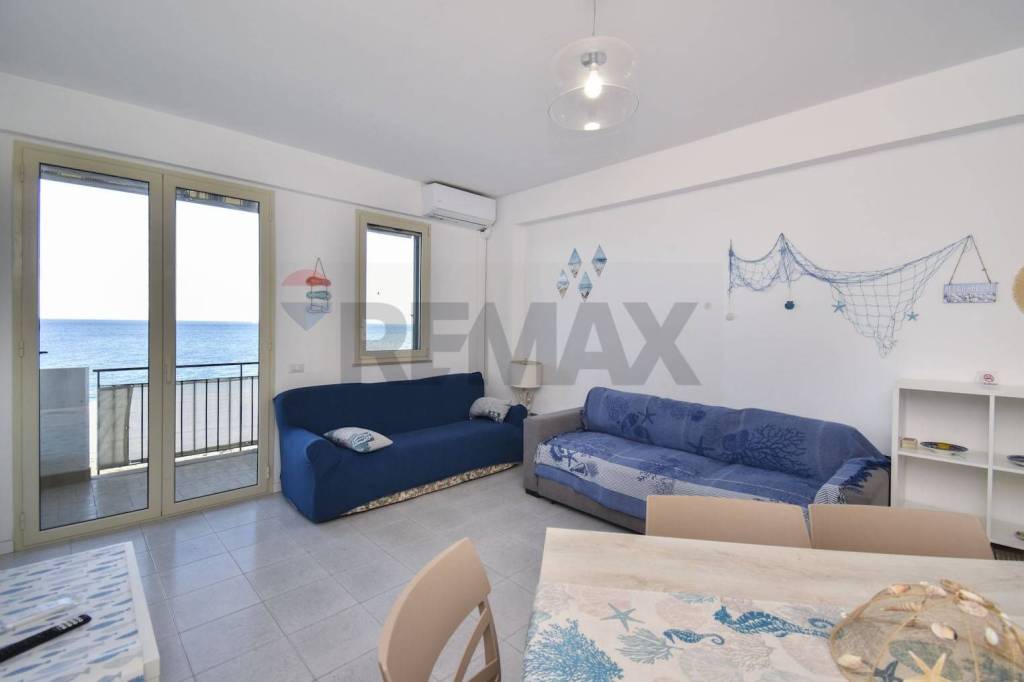 appartamento in vendita a Mascali in zona Fondachello