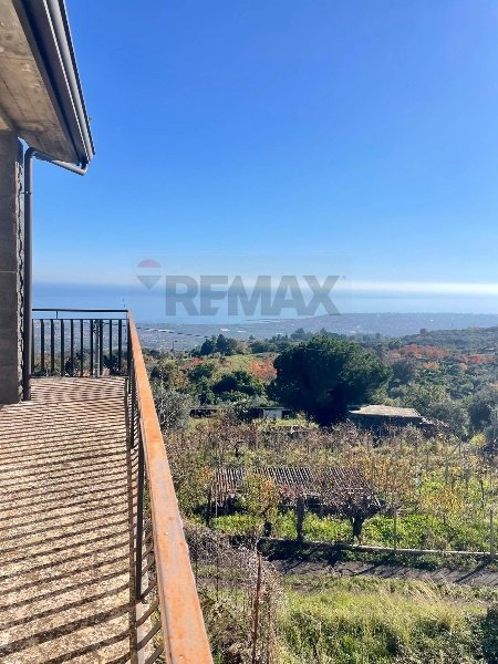 casa indipendente in vendita a Mascali in zona Montargano