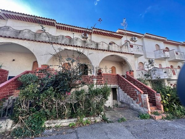 casa indipendente in vendita a Mascali in zona Fondachello