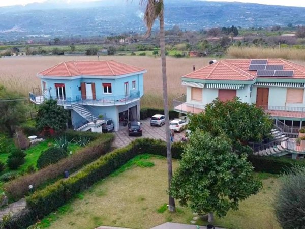 casa indipendente in vendita a Mascali