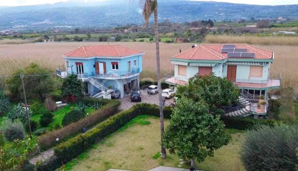 casa indipendente in vendita a Mascali