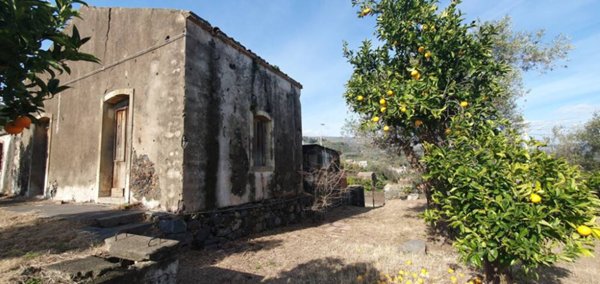casale in vendita a Mascali in zona Nunziata