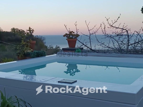 appartamento in vendita a Mascali in zona Puntalazzo