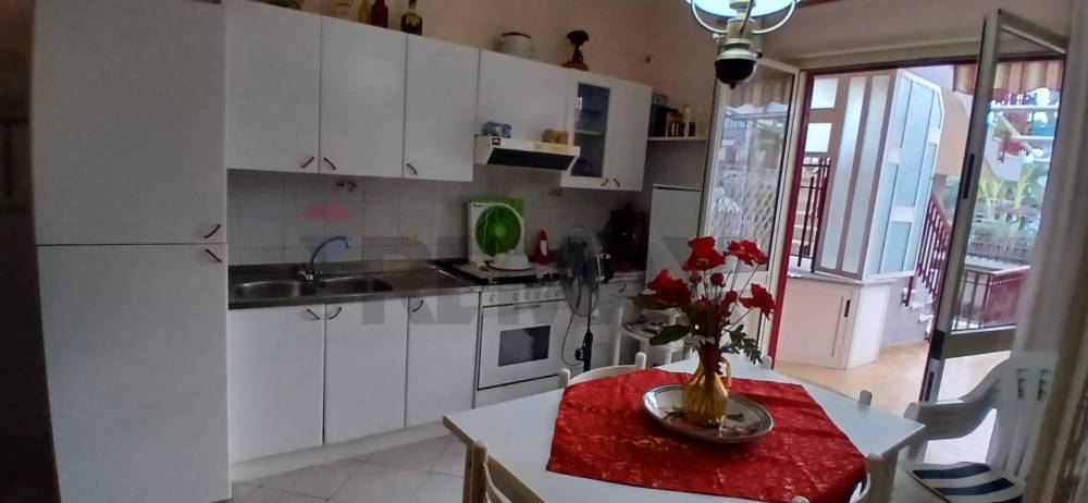 casa indipendente in vendita a Mascali in zona Fondachello
