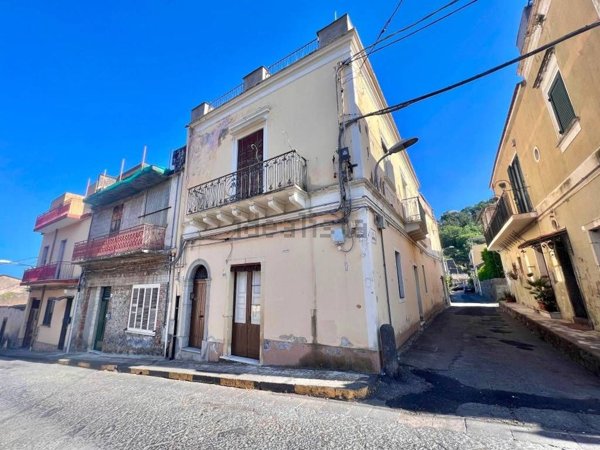 casa indipendente in vendita a Mascali in zona Nunziata